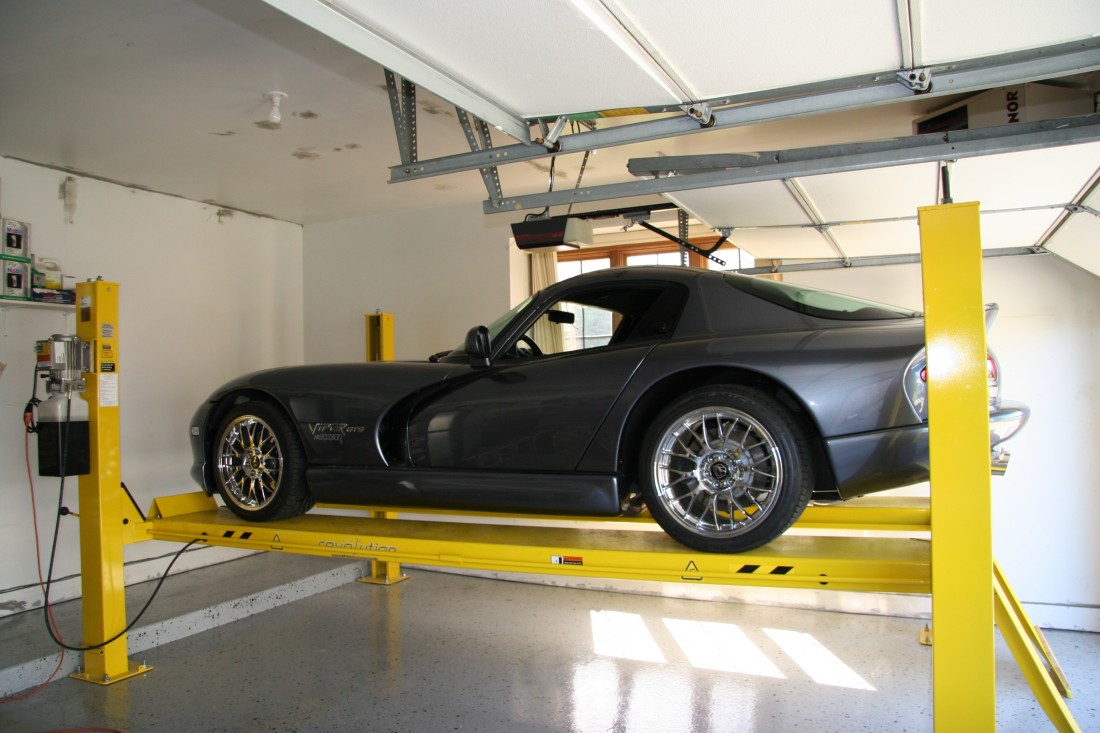 Michigan Car Lifts & Post Lifts For Garage | Dows Equipment Services - vip_low